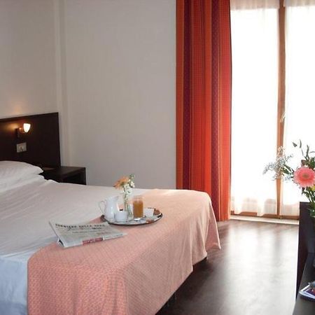 Hotel Isola Di Lauria Lauria Inferiore Δωμάτιο φωτογραφία