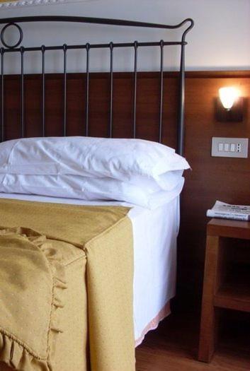 Hotel Isola Di Lauria Lauria Inferiore Δωμάτιο φωτογραφία